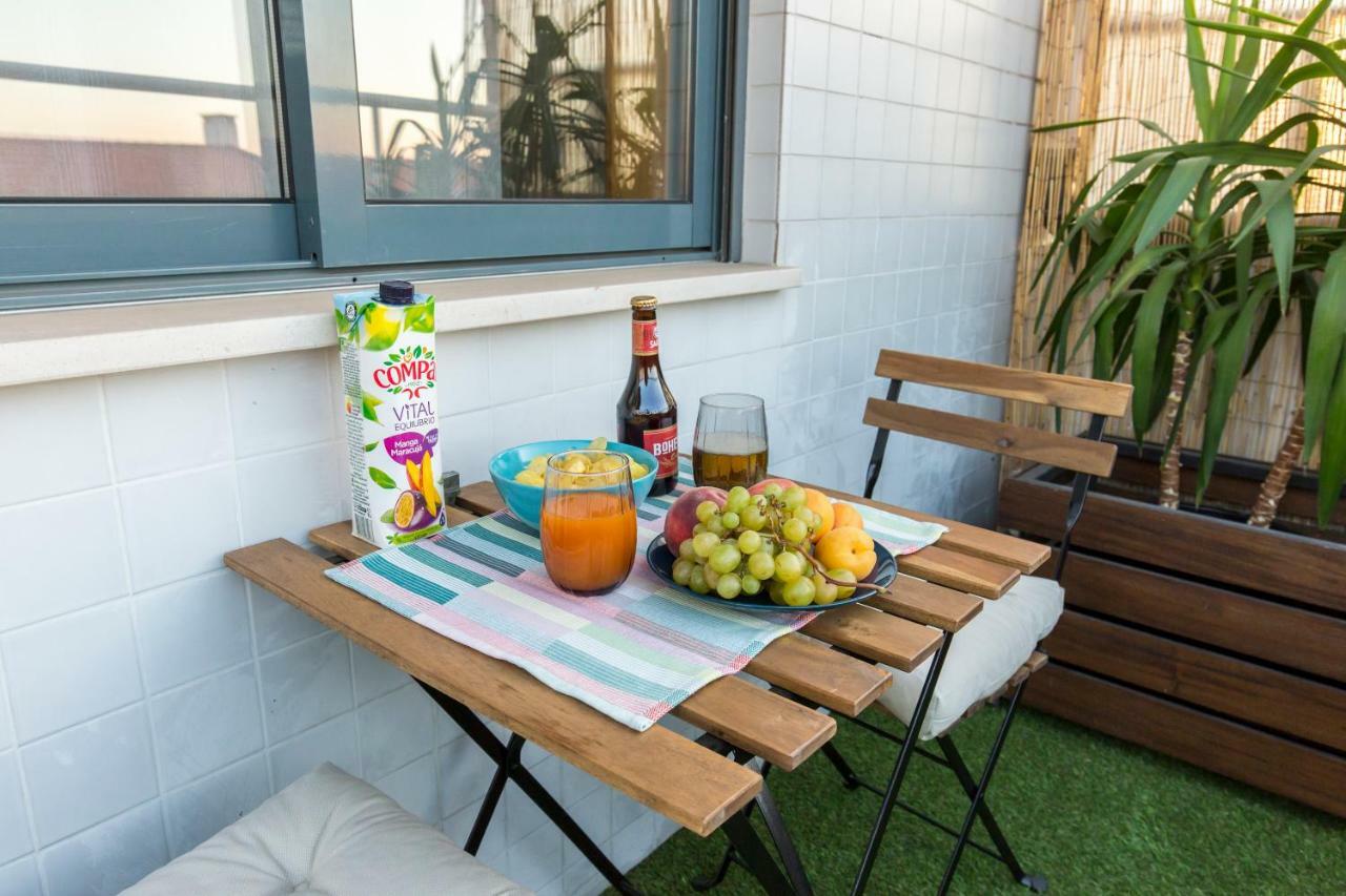 Sunset Relaxing Apt With Terrace, Parking & Bikes OOporto Exterior foto
